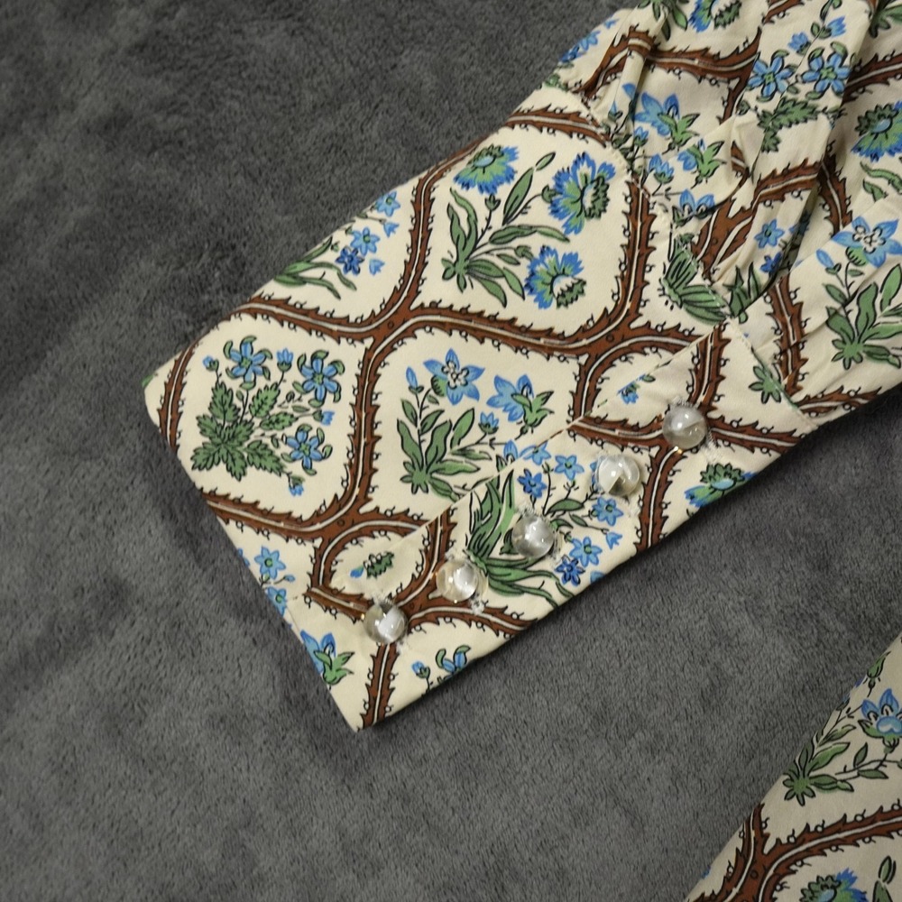 Tuckernuck Porcelain Bouquet Corrigan Blouse Medium Trellis Block Print Top - Picture 9 of 12